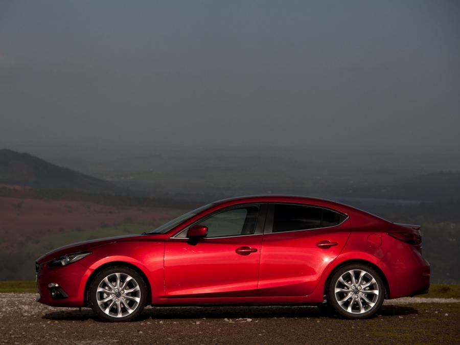  Mazda3 Sedan 2013 года  (UK) (фото 10 из 22)